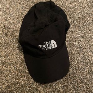 Womens north face hat